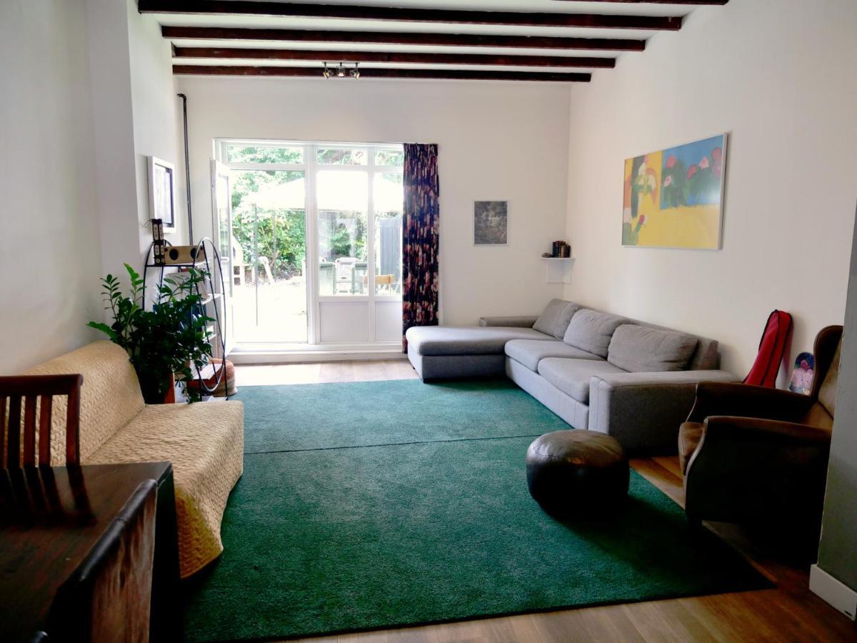 The Diesel Bed And Breakfast Rotterdam Exterior photo